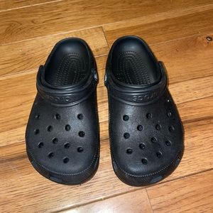 youth crocs